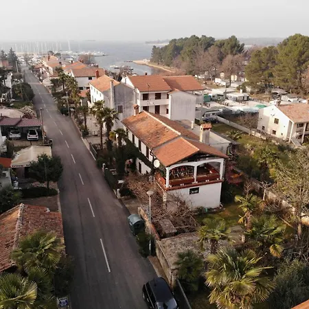 Anamarija Near The And The Fantastic Adria Sea With Over 10 Small Islands Close By 3*