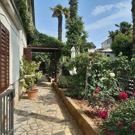 Anamarija Near The And The Fantastic Adria Sea With Over 10 Small Islands Close By 3* Funtana