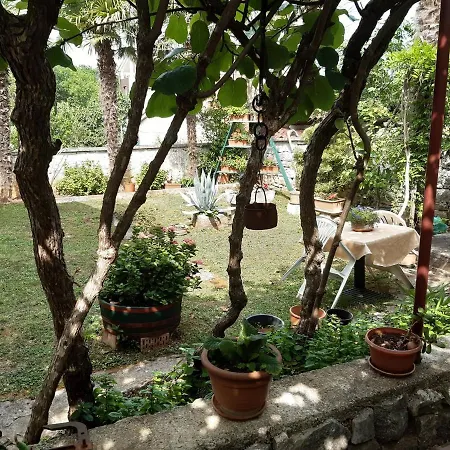 Pensionat Anamarija Near The And The Fantastic Adria Sea With Over 10 Small Islands Close By Funtana